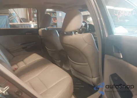 2008 Honda Accord 2.4 Ex-L from USA, damaged, VIN 1HGCP268X8A137133